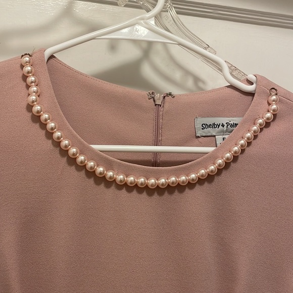 Bell sleeve dress - Picture 2 of 5